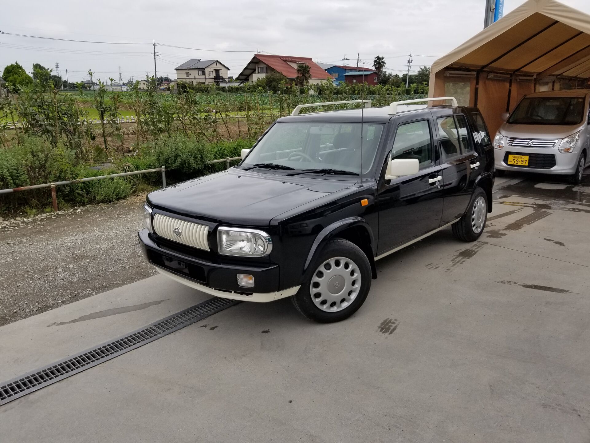 ニッサン ラシーンをオールペイントしました 車検の評判が吉川で高い車工場のスタッフのブログ